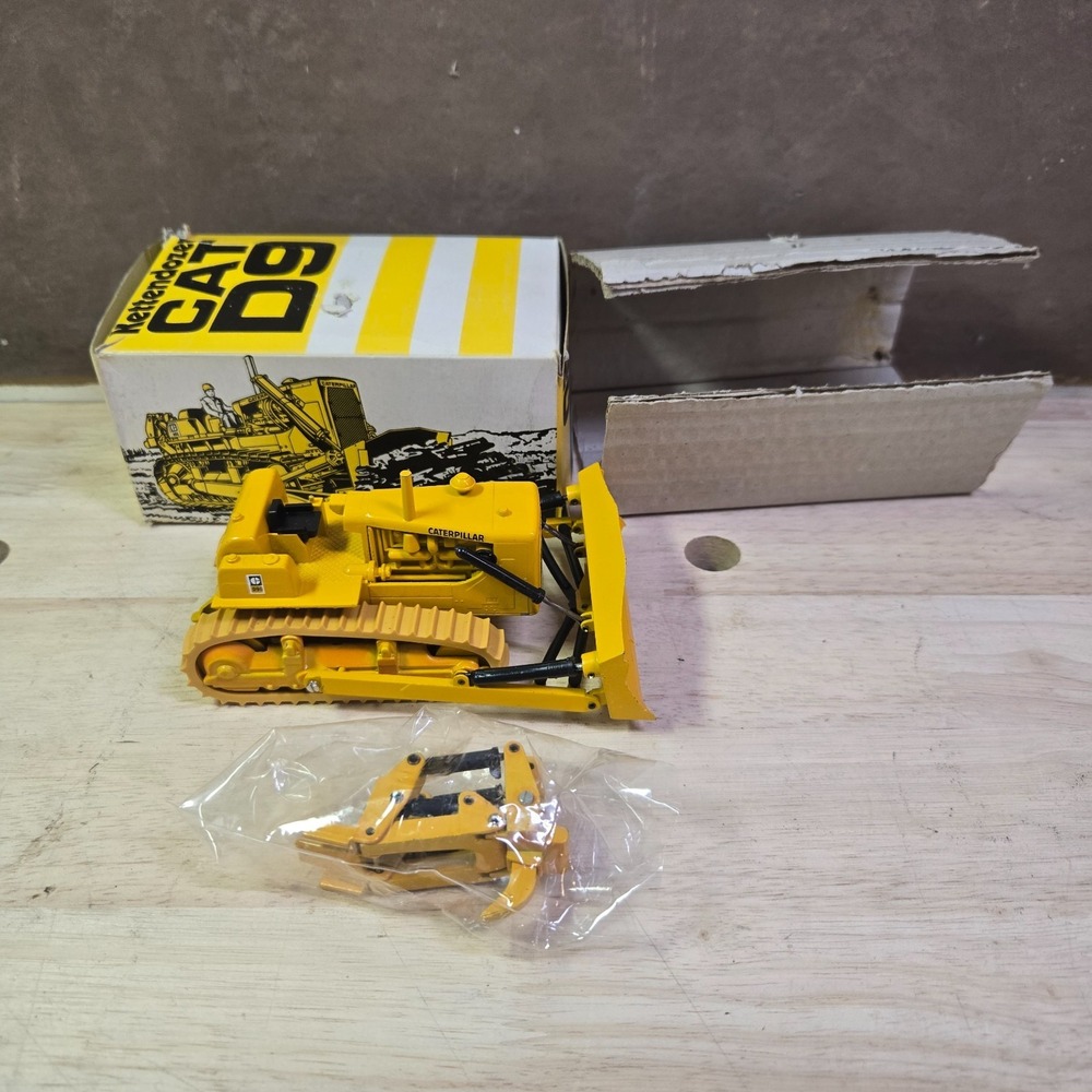 Gescha Conrad 287 Caterpillar D9G Bulldozer-1970's-1:50-Diecast-W.Germany